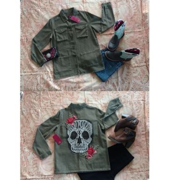 Skull Jacket (1 jacket left!) - Picture 2 of 8